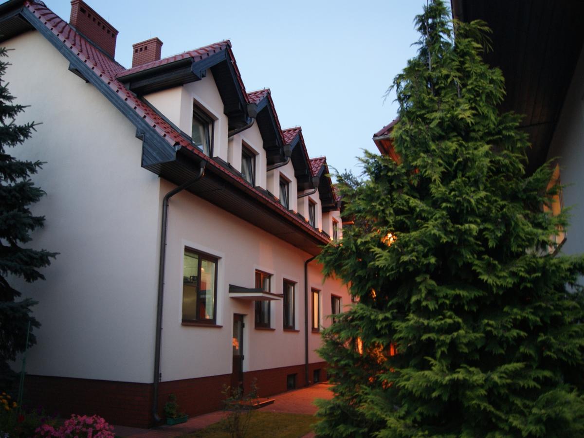 Hotel Jola Wrzesnia Luaran gambar